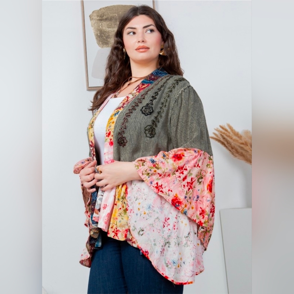NEW!!! Young Threads Boho Floral Kimono Cardigan in Olive and Pink, Sz 2x, NWT